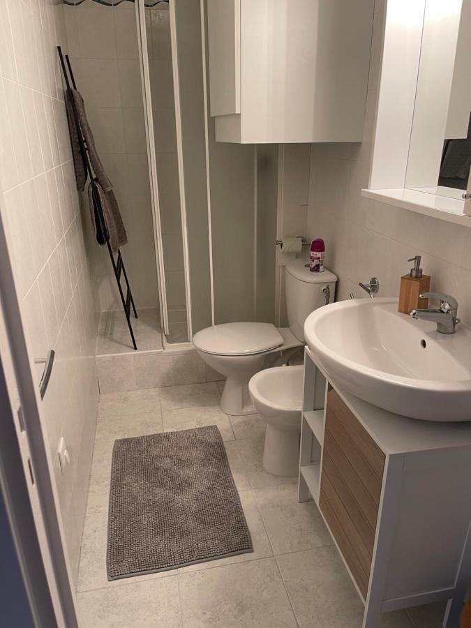 Menton Studio Face Au Jardin Bioves Fetes Des Citrons 3Min De La Mer Apartment Ngoại thất bức ảnh
