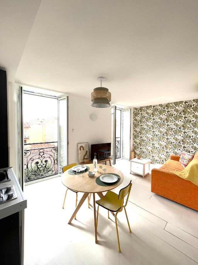 Menton Studio Face Au Jardin Bioves Fetes Des Citrons 3Min De La Mer Apartment Ngoại thất bức ảnh