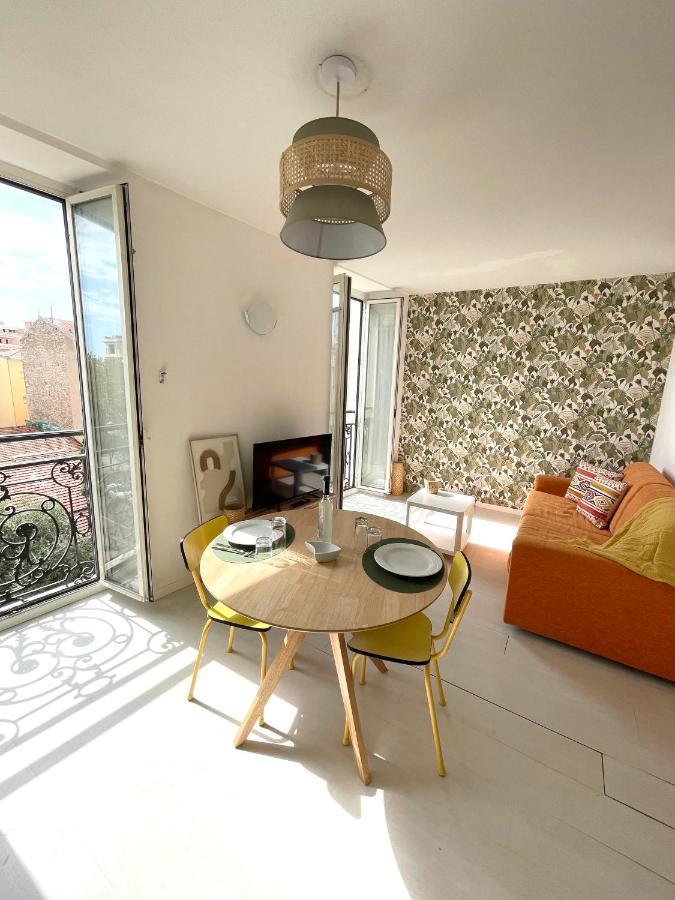 Menton Studio Face Au Jardin Bioves Fetes Des Citrons 3Min De La Mer Apartment Ngoại thất bức ảnh